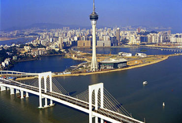 Macau recruta portugueses.