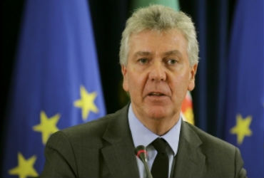 Governo não altera taxa sobre subsídios de desemprego