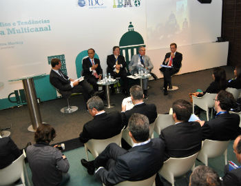 IBM&IDCExecutiveMeeting_Painel_edit