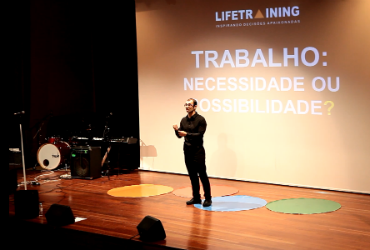 life 2.0, trabalho