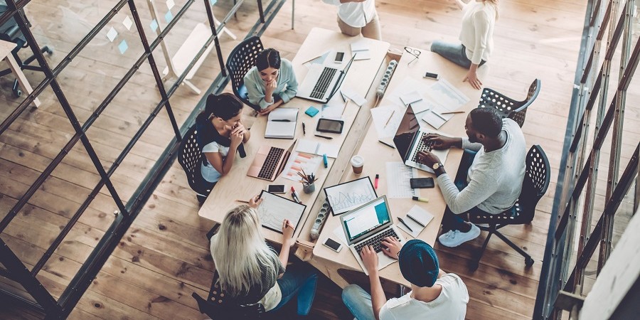 E se lhe pagassem para regressar ao escritório? Esta empresa está a fazê-lo